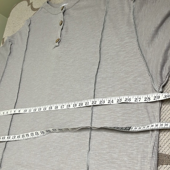 Baltic Born Henley Gray Button-Up drop shoulder long Sleeve Top size 2X - Picture 10 of 10